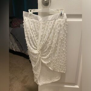 Never worn 12th tribe skirt